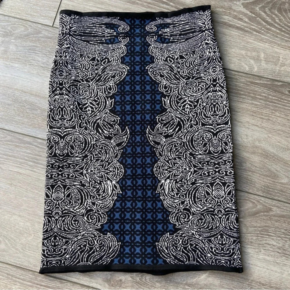 BCBGMaxAzria Irene Tribal Jacquard Pencil Bandage Skirt - Picture 10 of 13